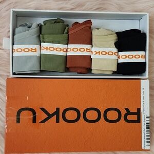 Brand New 5CT ROOOKU ASSORTED COLOR SEAMLESS THONG PANTIES-S